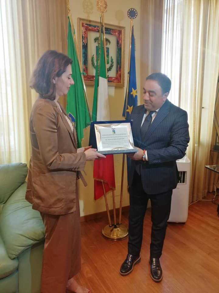 Visita dell'ambasciatore della Repubblica del Kosovo S.E. Lendita Haxhitasim